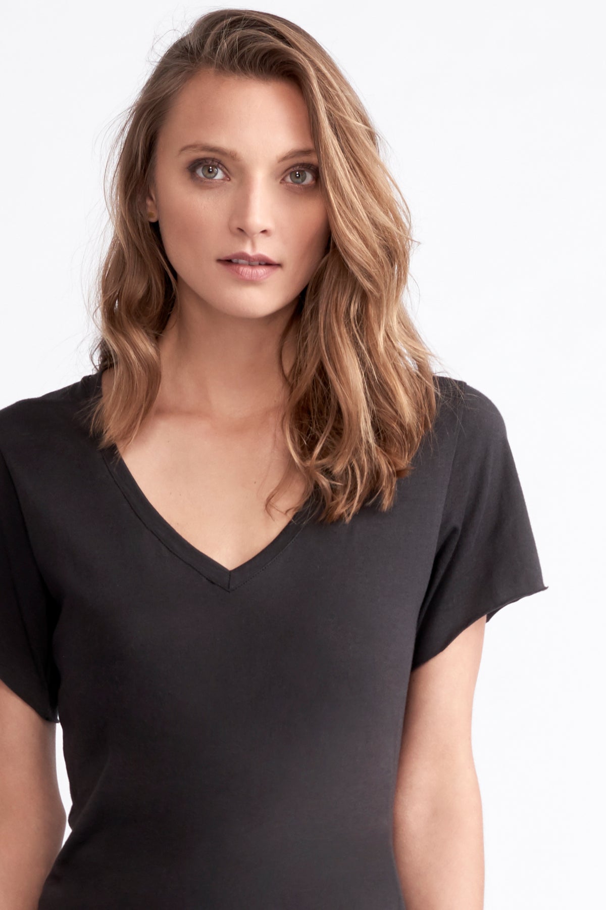 Hey Hottie! Deep V  |  vintage black
